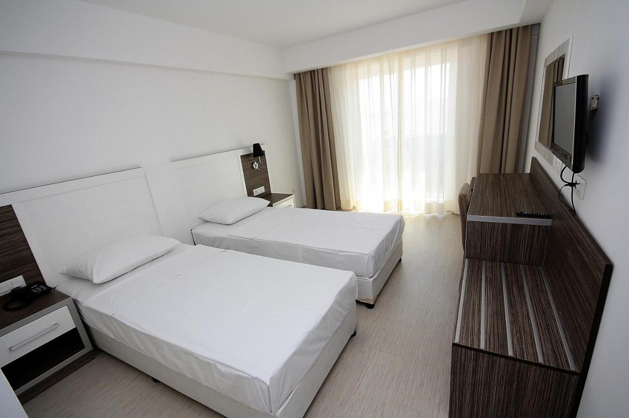 Club Shark Hotel Gümbet Esterno foto