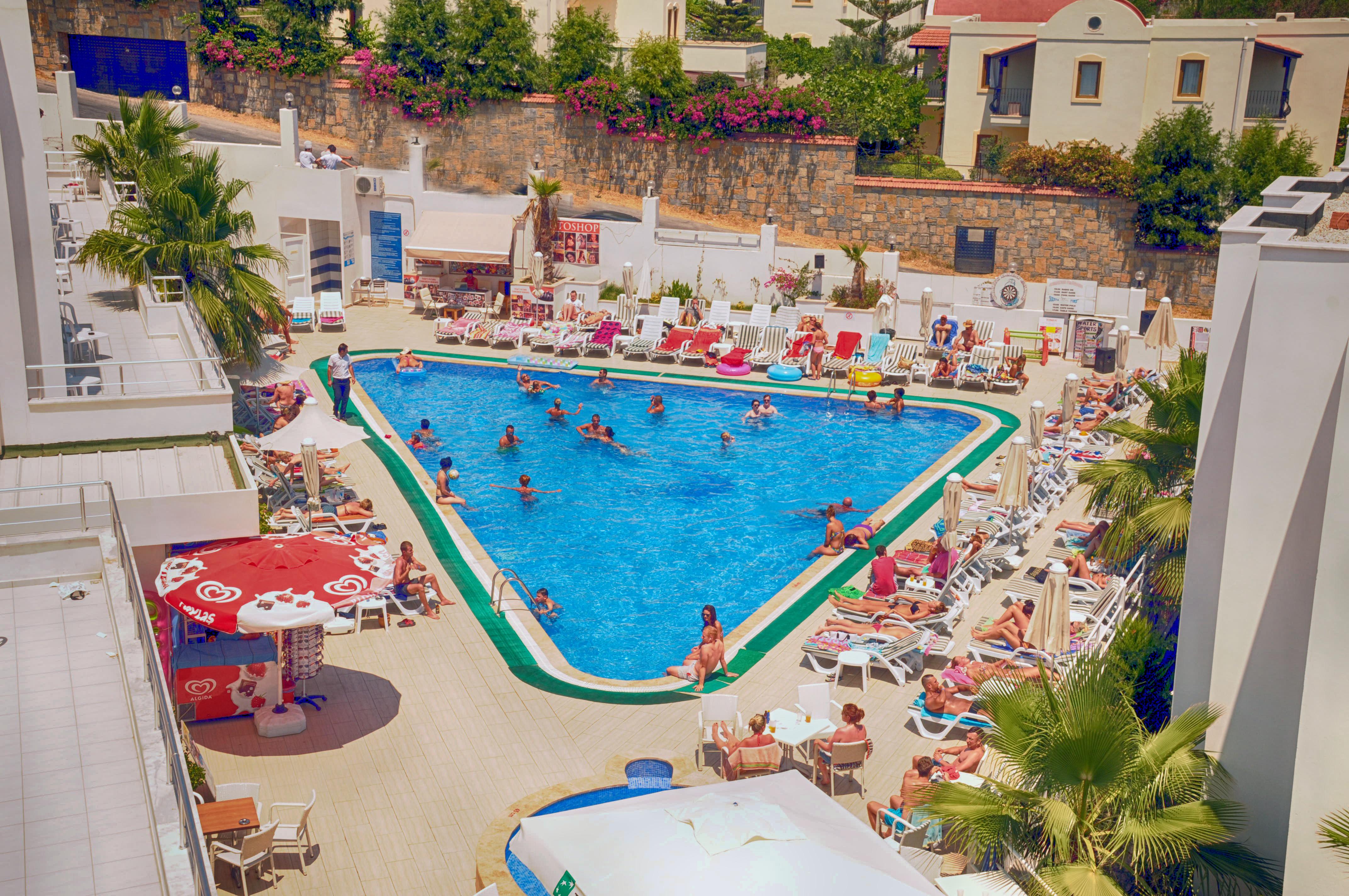 Club Shark Hotel Gümbet Esterno foto