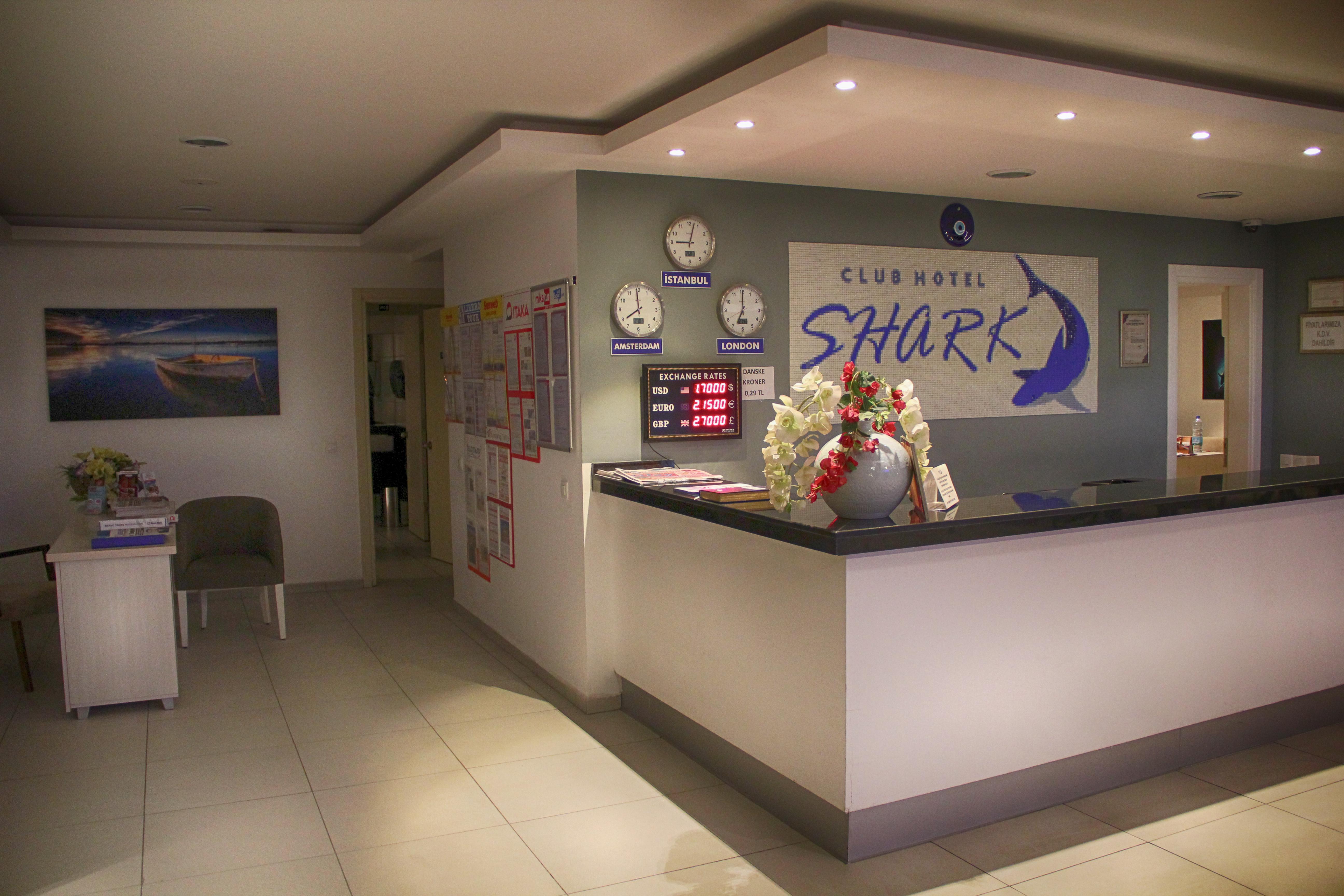 Club Shark Hotel Gümbet Esterno foto