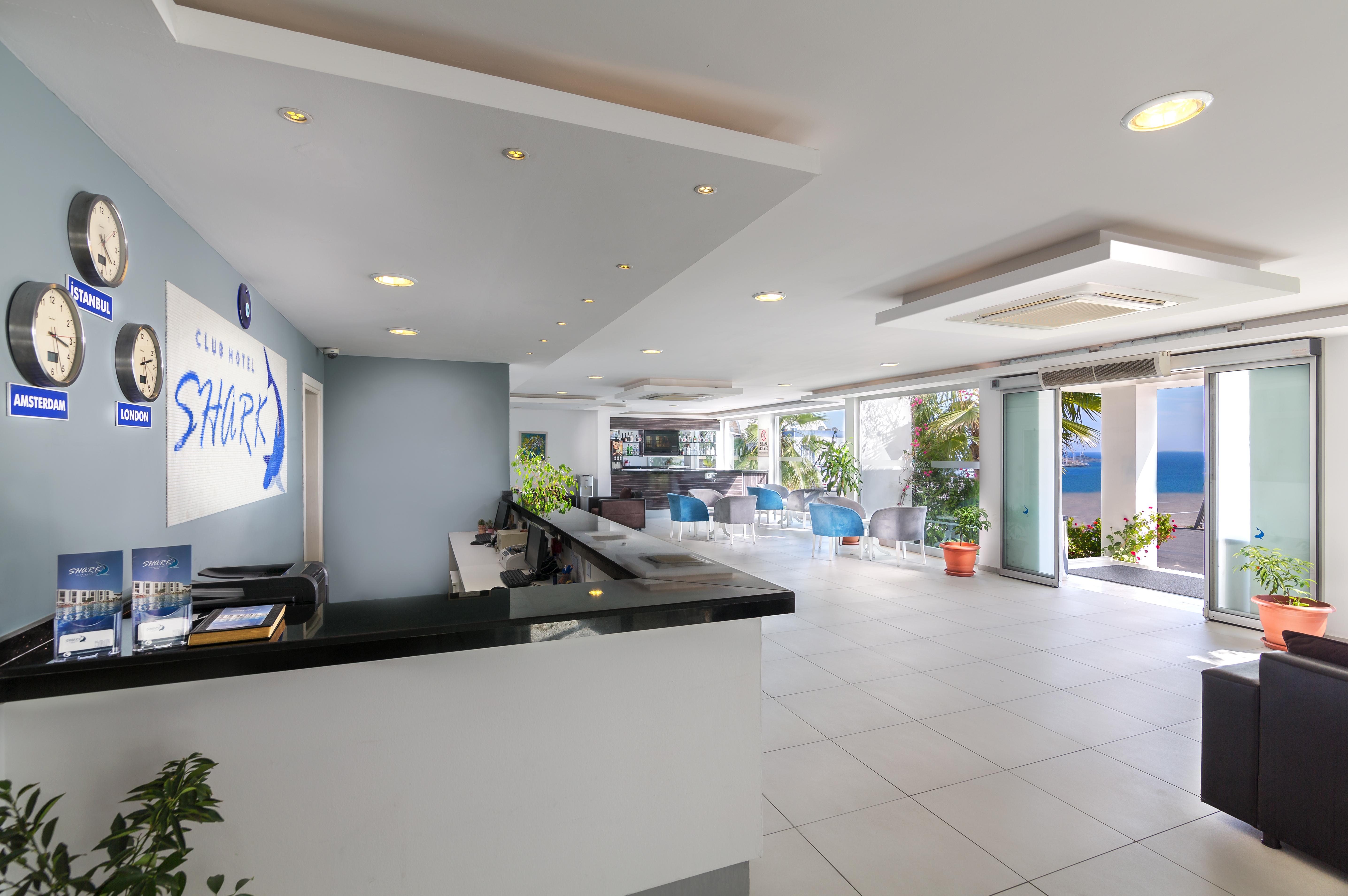 Club Shark Hotel Gümbet Esterno foto